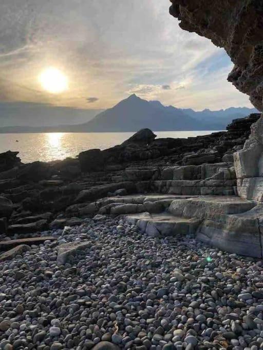Dunmara: Self Catering Cottage On The Isle Of Skye บรอดฟอร์ด ภายนอก รูปภาพ